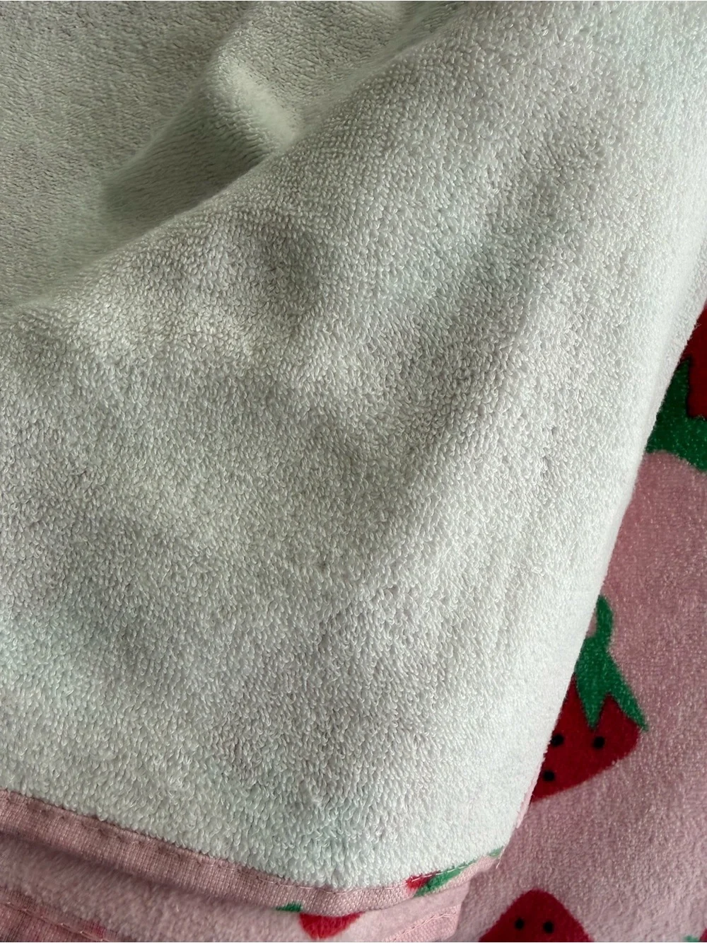 Kate Spade New York Oversized Beach Towel, Strawberries